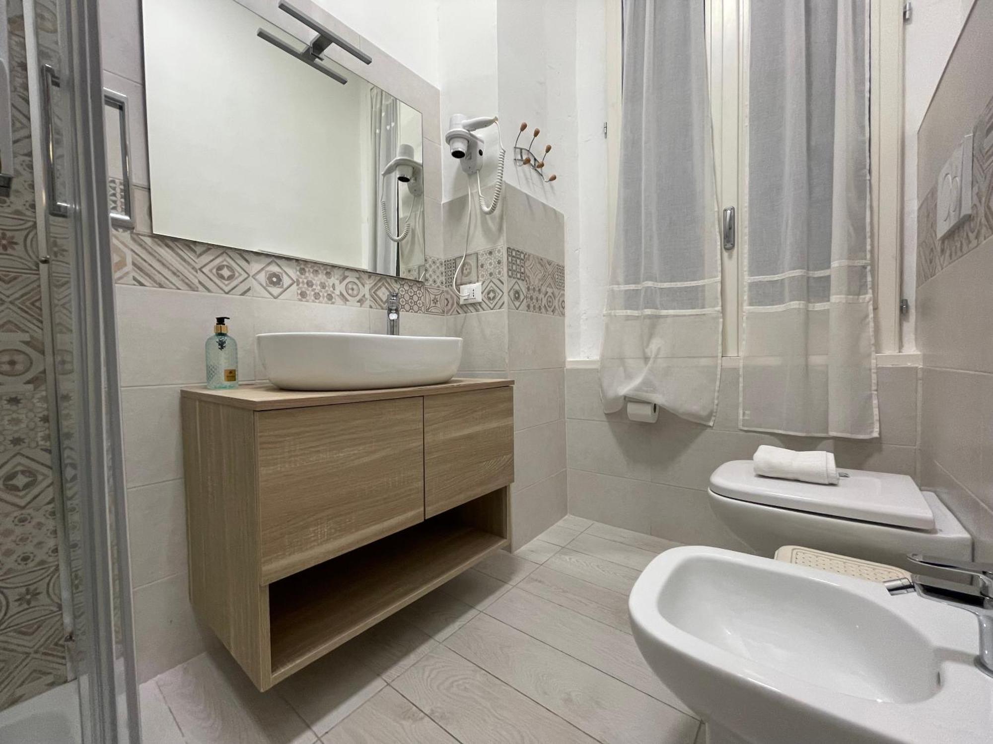 Le Stanze Di Max Bed and Breakfast Termoli Exteriör bild