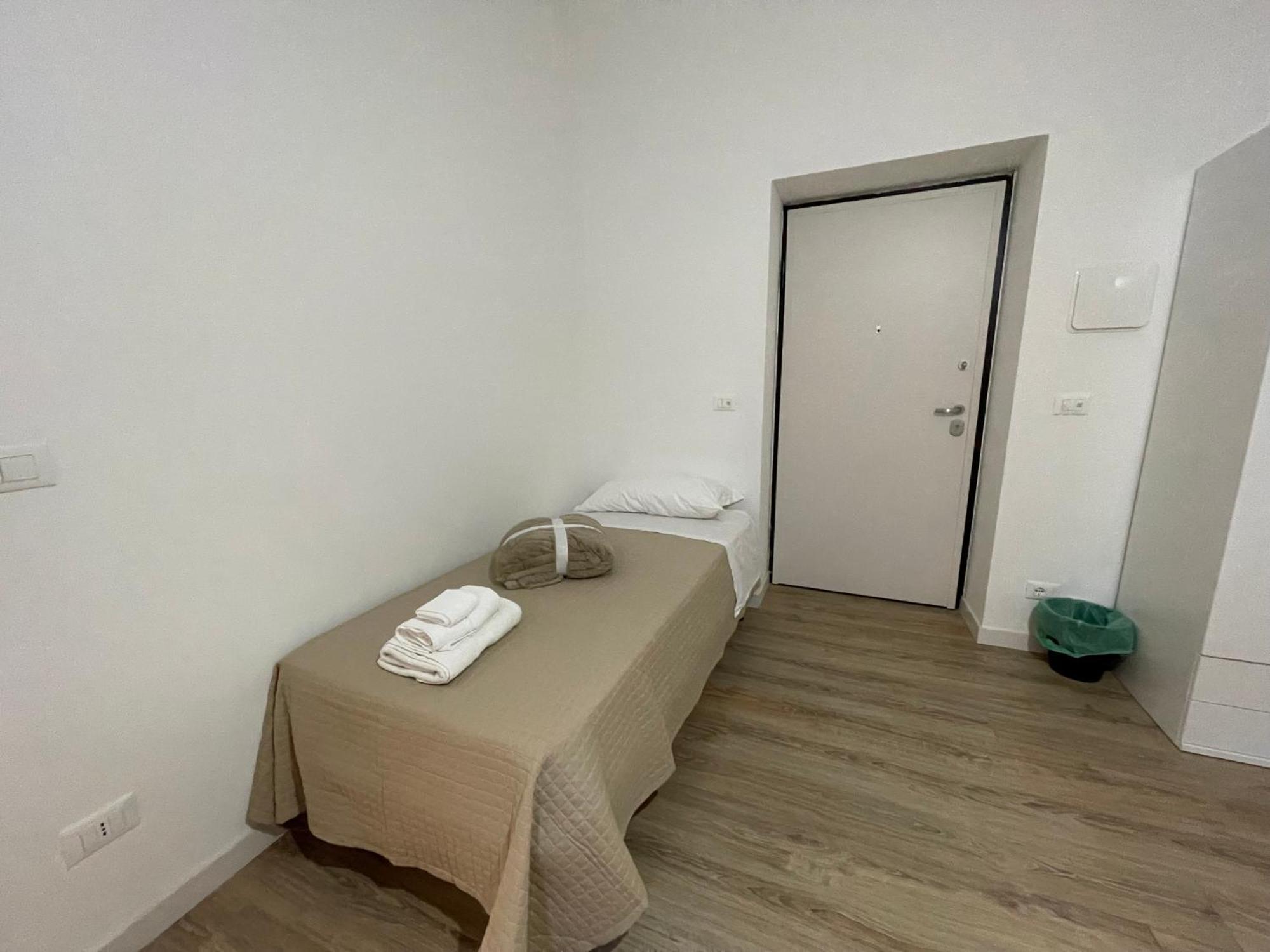 Le Stanze Di Max Bed and Breakfast Termoli Exteriör bild